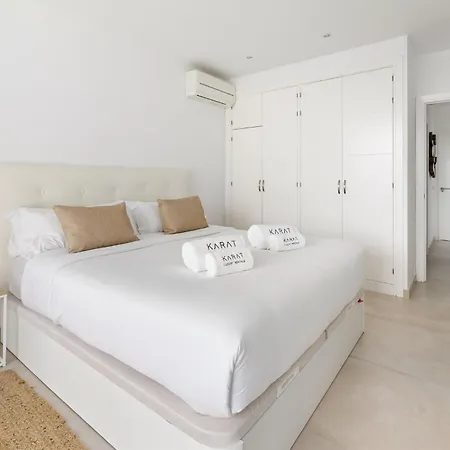 Karat Neveda Вілла