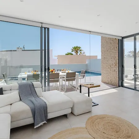 Karat Neveda Вілла *